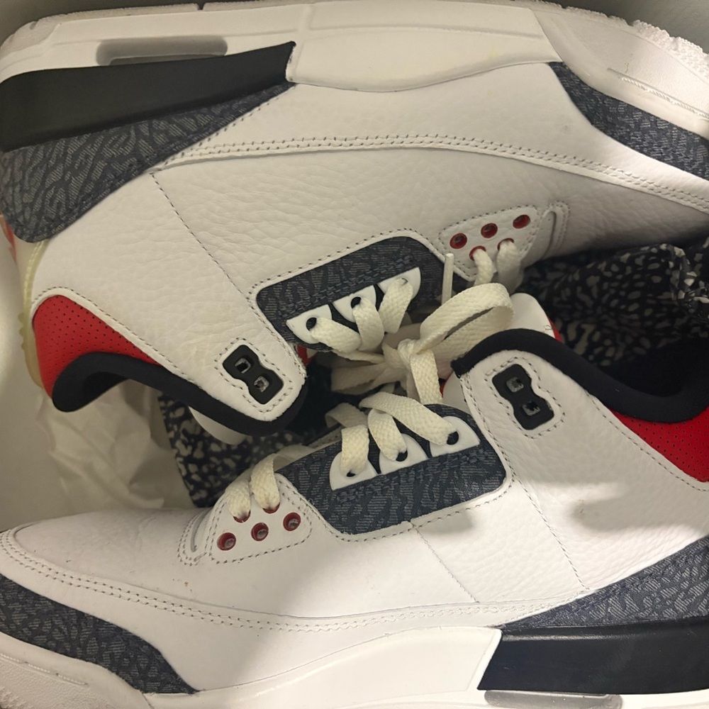 Jordan White and Red Men's Shoes